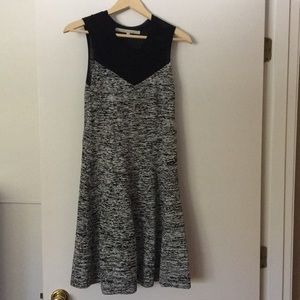 ☕️ RACHEL Rachel Roy fit and flare dress sz M